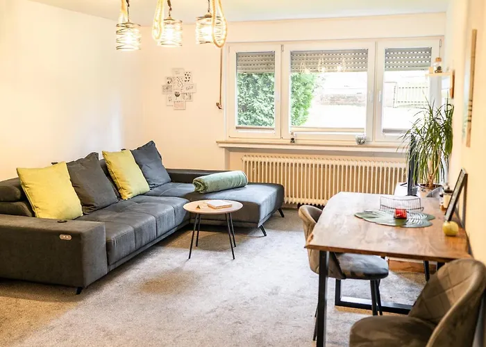 Truth Fuer 3 - Moderne Kueche - Smart Tv - Teppichboden * دورتموند