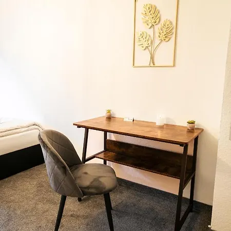 Truth Fuer 3 - Moderne Kueche - Smart Tv - Teppichboden Apartament *