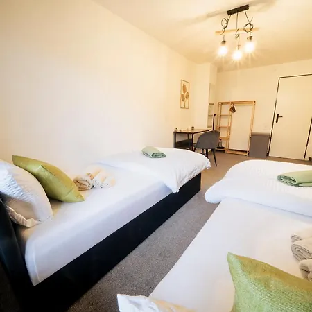 Apartament Truth Fuer 3 - Moderne Kueche - Smart Tv - Teppichboden